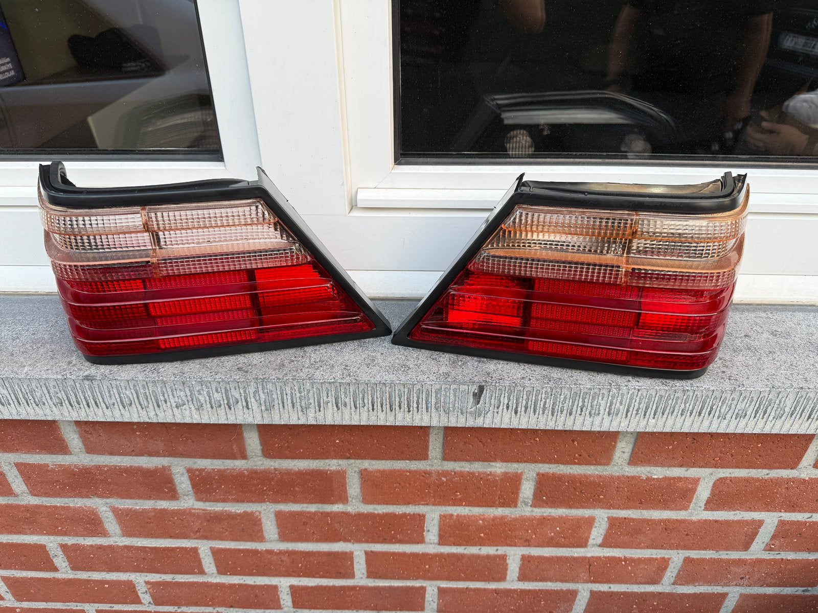 Mercedes w124 achterlichten phares feux arriere 200d 250d, Auto-onderdelen, Ophalen