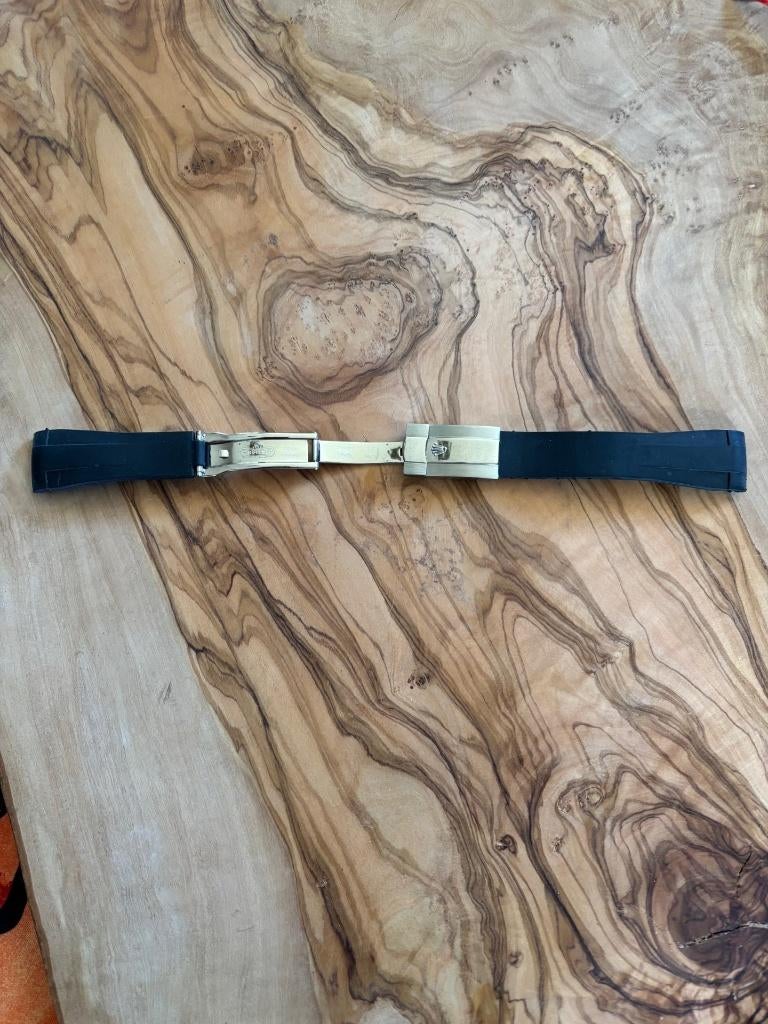 Rolex bracelet rubber B M102 et M103, Collections, Enlèvement, Comme neuf, Ustensile