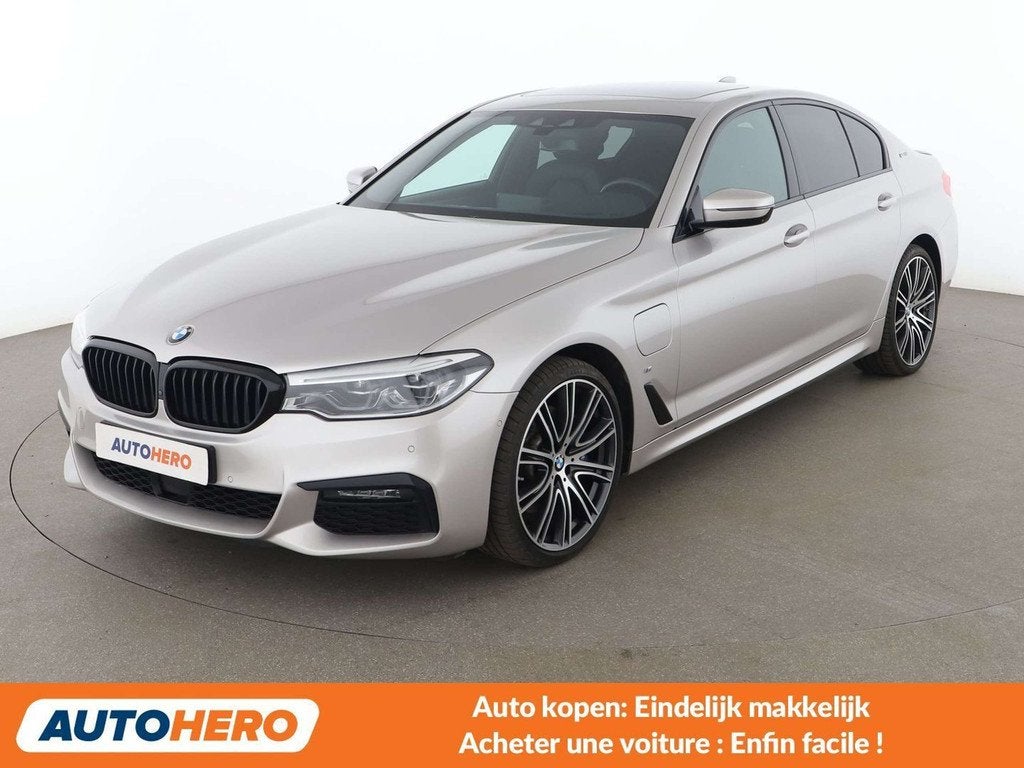 BMW 5 Serie 530 530e M Sport (bj 2018, automaat), Gebruikt, Leder, Hybride Elektrisch/Benzine, 55 g/km