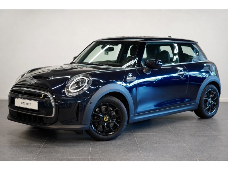 MINI Cooper CAMERA STUUR EN ZETELVERWARMING ADAP. CRUISE HEA, Auto's, Automaat, Parkeersensor, Zwart, 184 pk