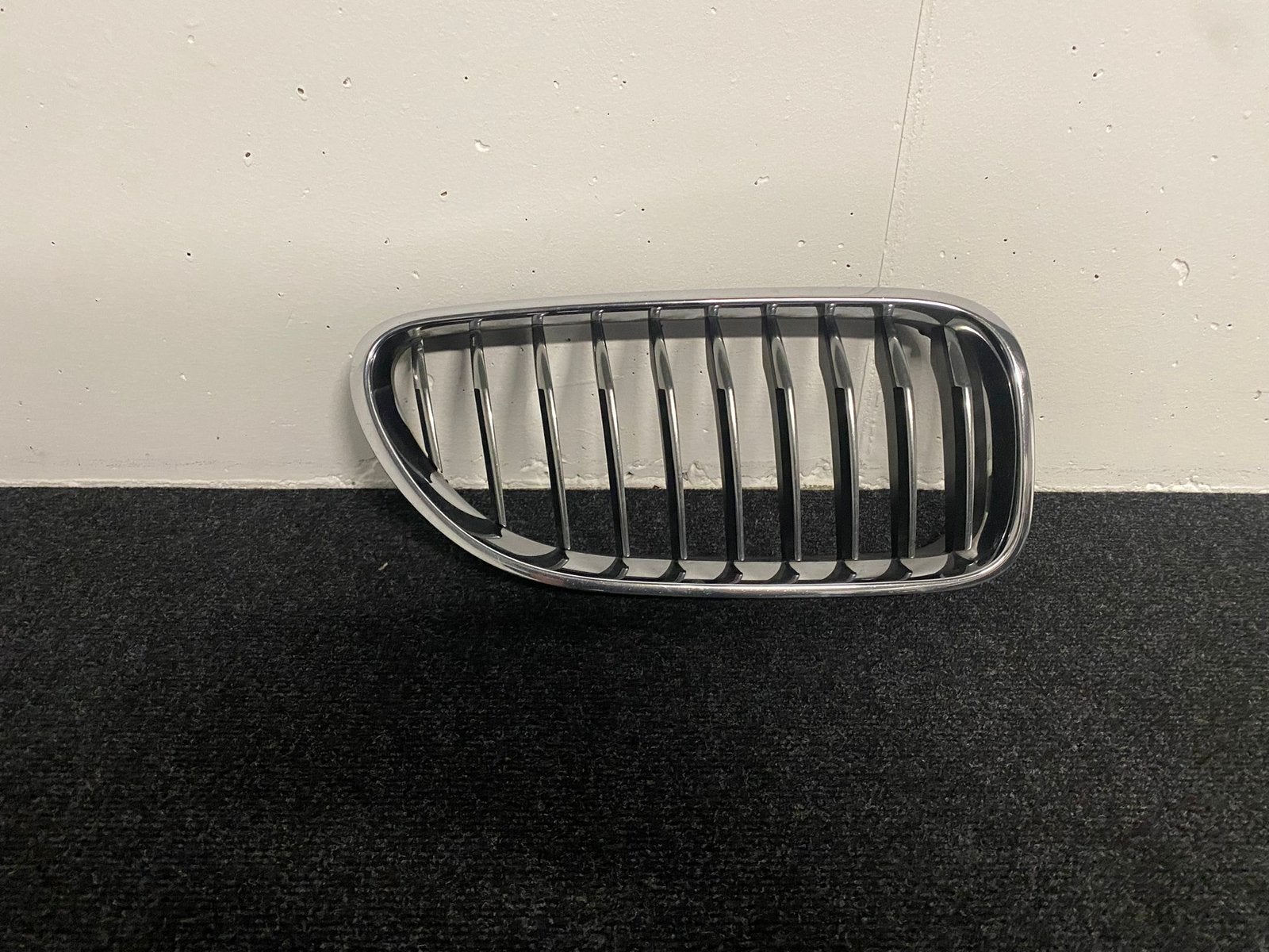 BMW6SerieF06F12F13NierengrilleRechtsOrigineel OEM 5113721285, Ophalen, Voor, BMW