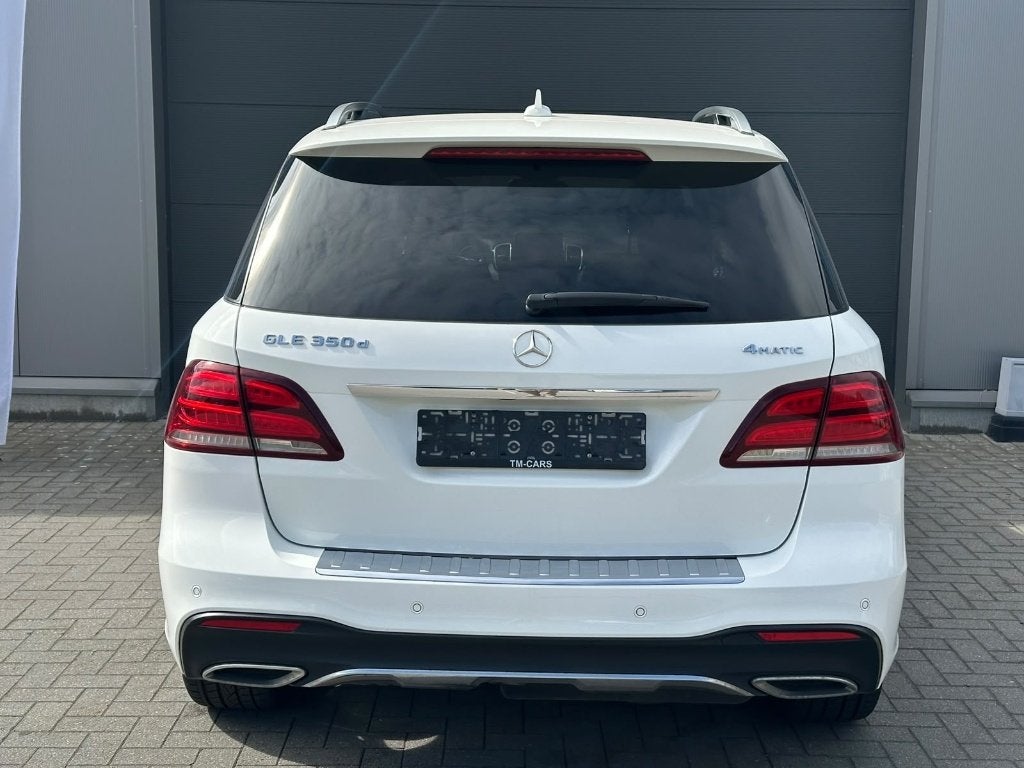 Mercedes-Benz GLE 350D AMG pano dak, Auto's, Automaat, Dealer onderhouden, 4 cilinders, GLE
