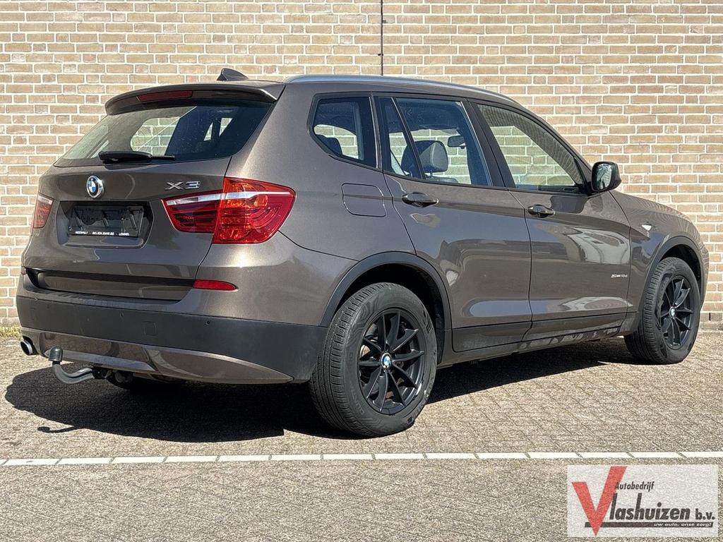 BMW X3 sDrive18d Business Automaat | Navi | Climate | Cruise, Auto's, BMW, Automaat, Diesel, X3, Te koop