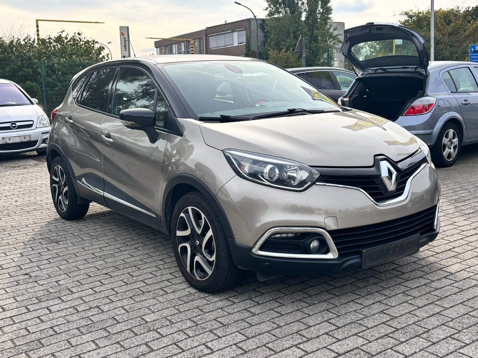 Renault Captur 1.2 benzine automaat, Autos, Achat, Beige, Beige, Automatique