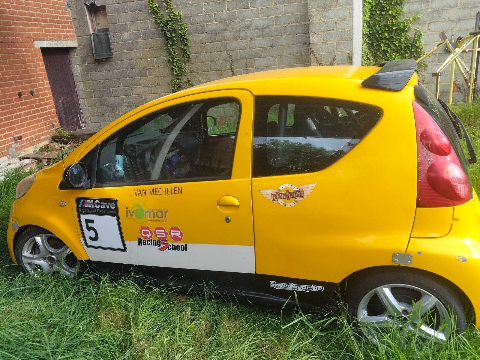 voitures C1 Cup, Autos, Entreprise, Achat, C1