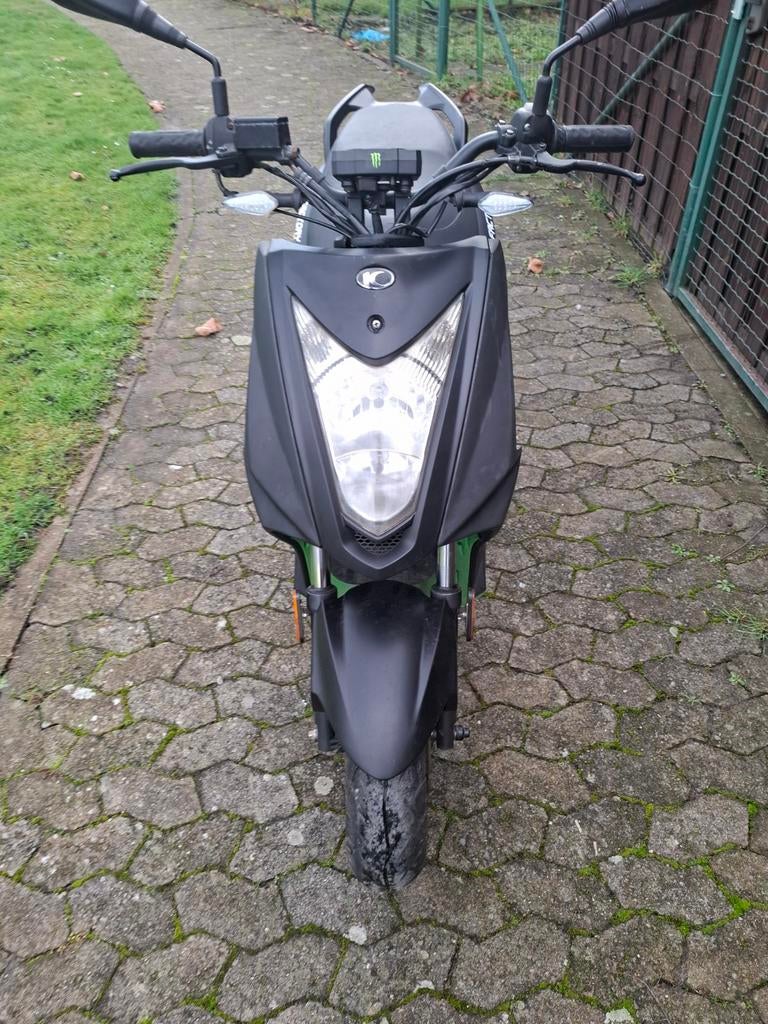 A vendre kymco agility renouvo classe à année 2018, Fietsen en Brommers