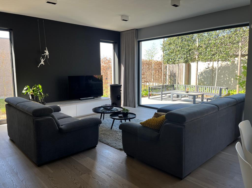 Grijze salon: 3 zit met mongchair + 2 zit, Huis en Inrichting, Ophalen, Gebruikt, Rechte bank, Stof