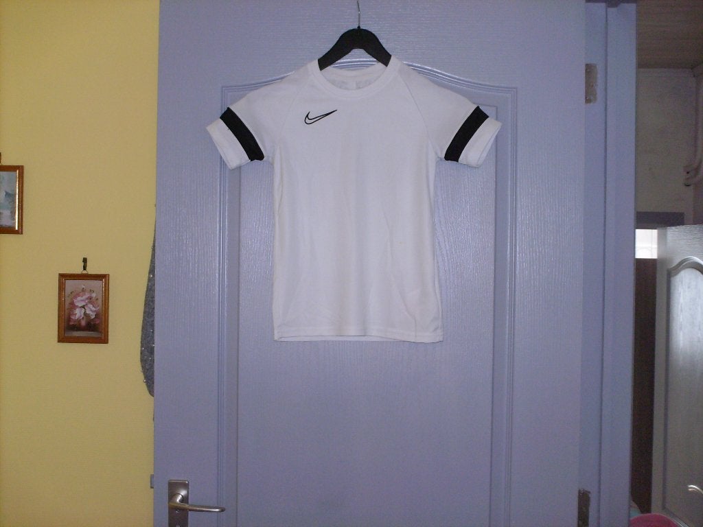 a vendre tee shirt enfant, Garçon, Enlèvement ou Envoi, Autres types, Comme neuf