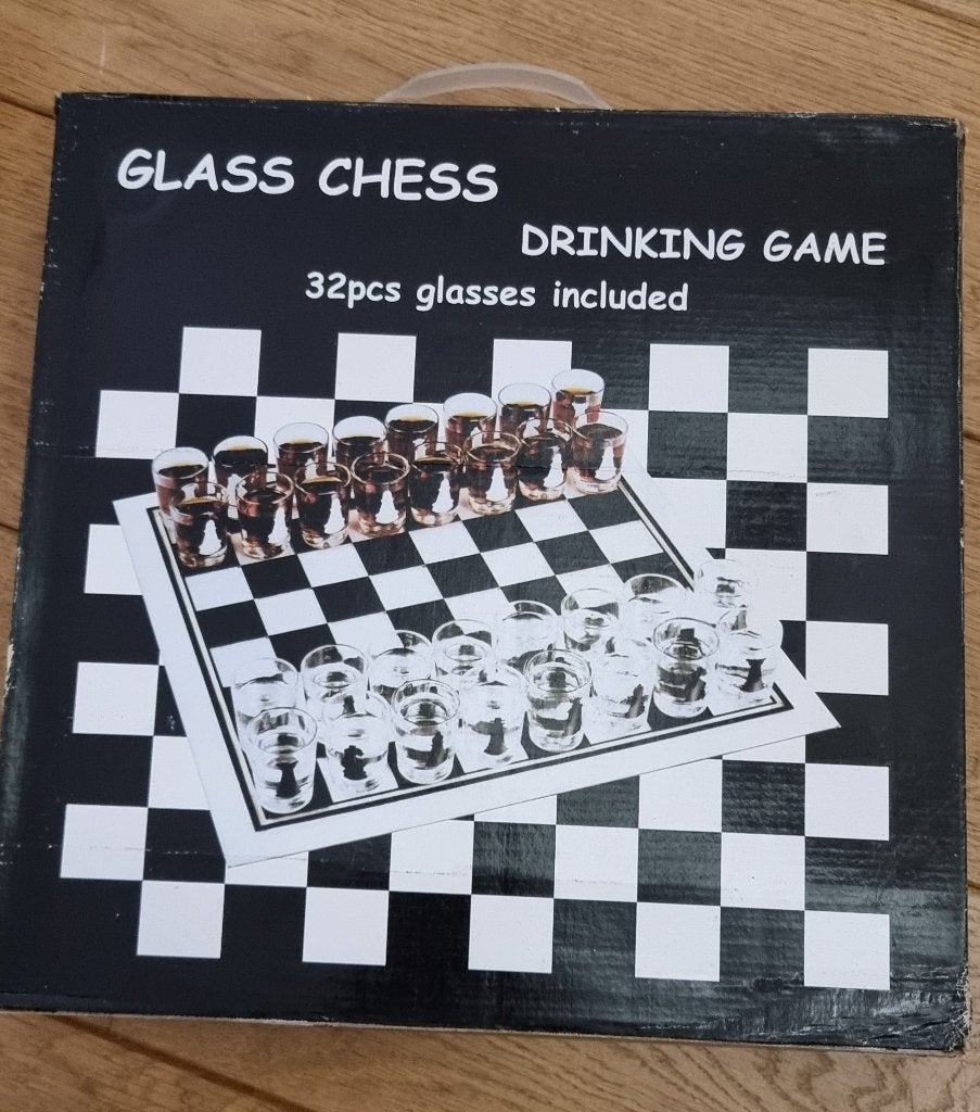 Echiquier en verre - Drinking game, 1 ou 2 joueurs, Enlèvement, Comme neuf