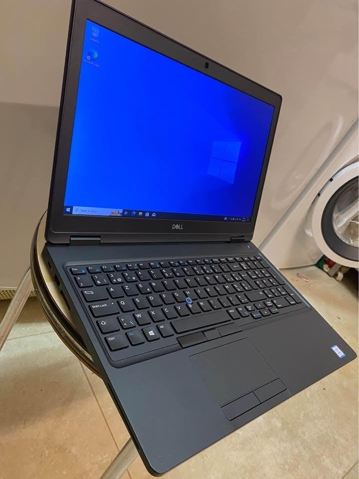 Dell Latitude 5590 Full HD I5 8eme Quad Core 16Gb NVMe 256Gb, 256 GB, Enlèvement ou Envoi, 3 à 4 Ghz, SSD