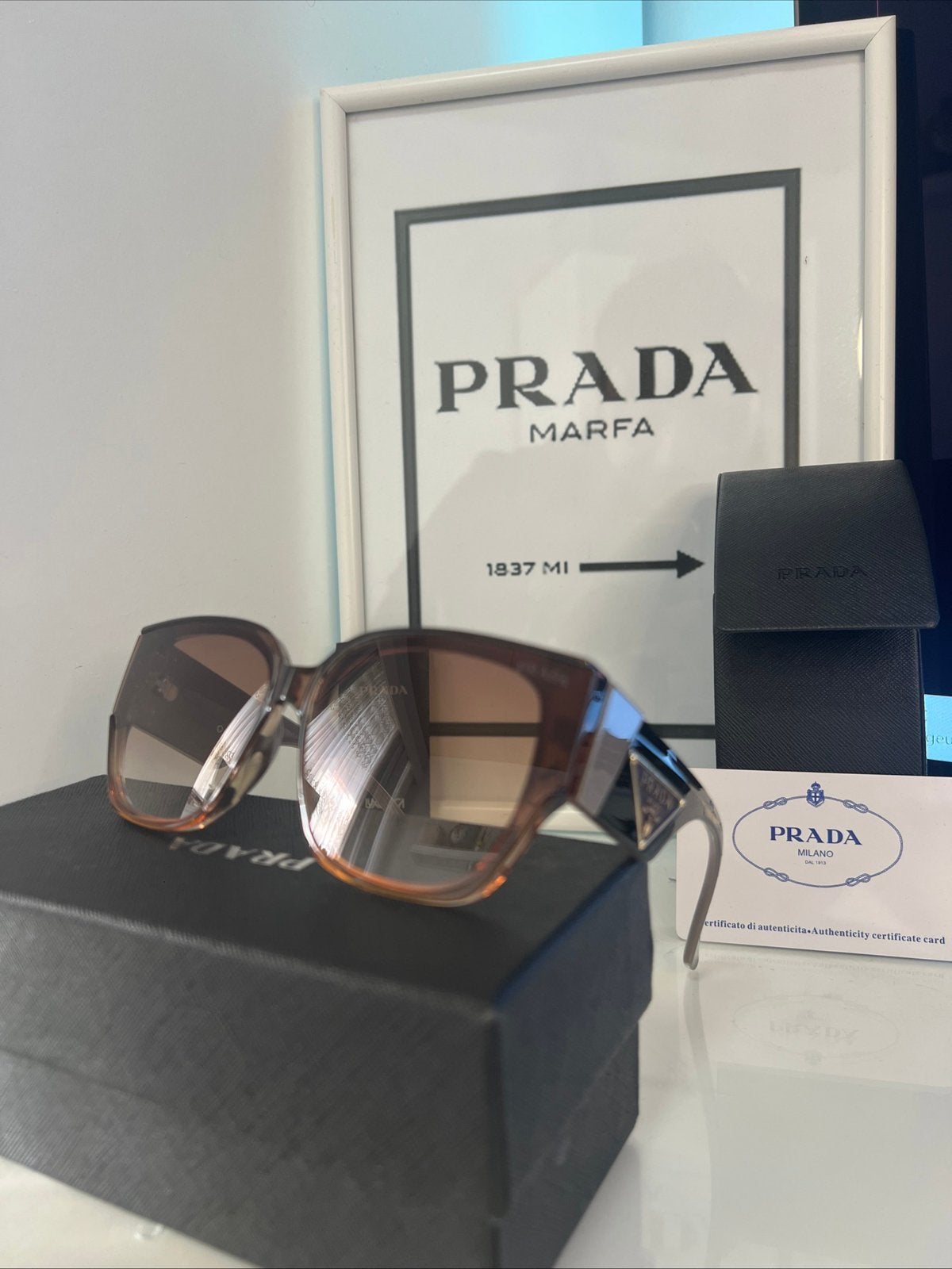 lunettes de soleil prada femme, Enlèvement ou Envoi, Comme neuf