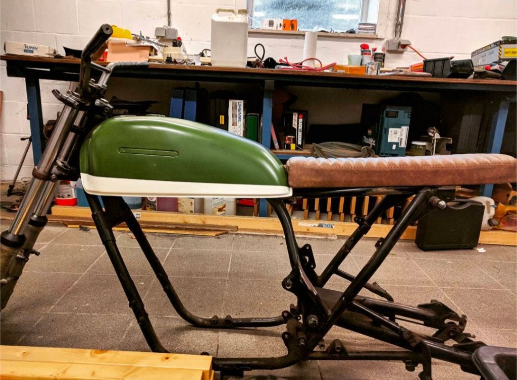 Suzuki GS550D (1978) - projectmoto, Motoren, Motoren | Suzuki, 4 cilinders, Motorrijbewijs A, Gebruikt, Particulier