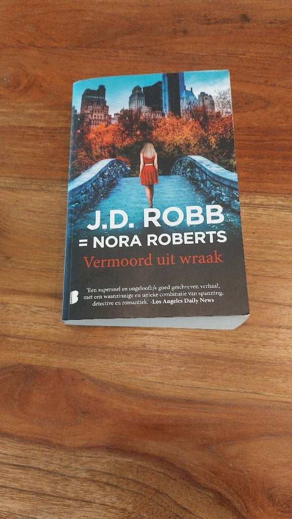 Vermoord uit wraak J.D.Robb, Boeken, Ophalen of Verzenden, Zo goed als nieuw, J.D. Robb