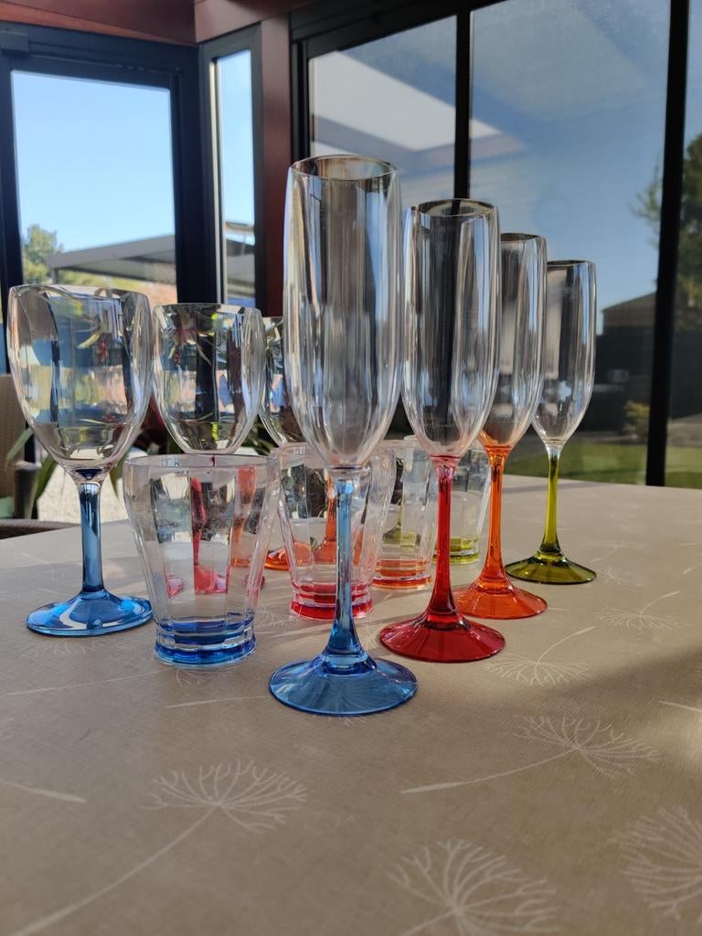 Kunststof glazen set camping, Ophalen