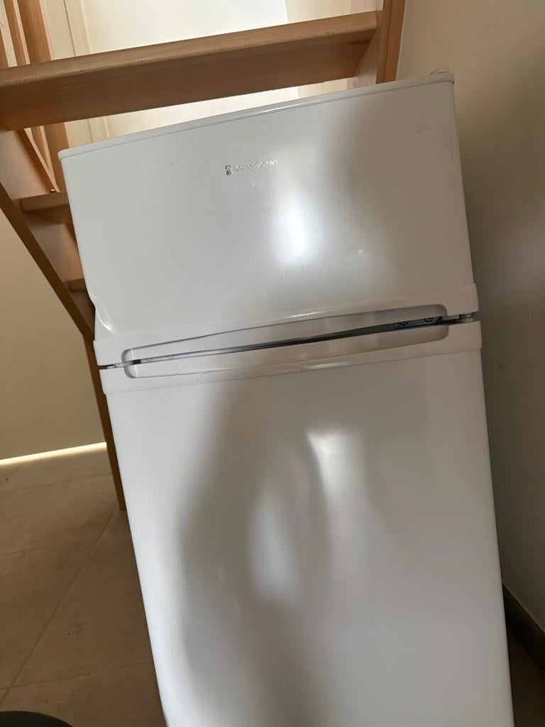 Koelkast, Elektronische apparatuur, Koelkasten en IJskasten, Ophalen of Verzenden, Zo goed als nieuw