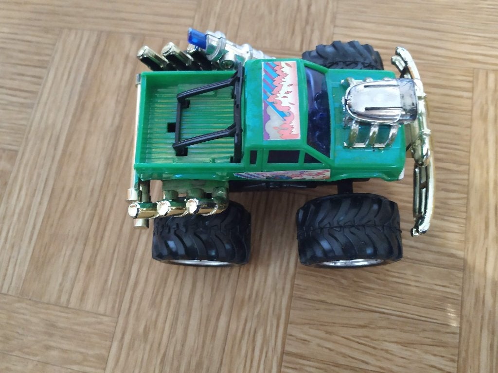 speelgoed sterke grote race auto met brede banden, Ophalen of Verzenden