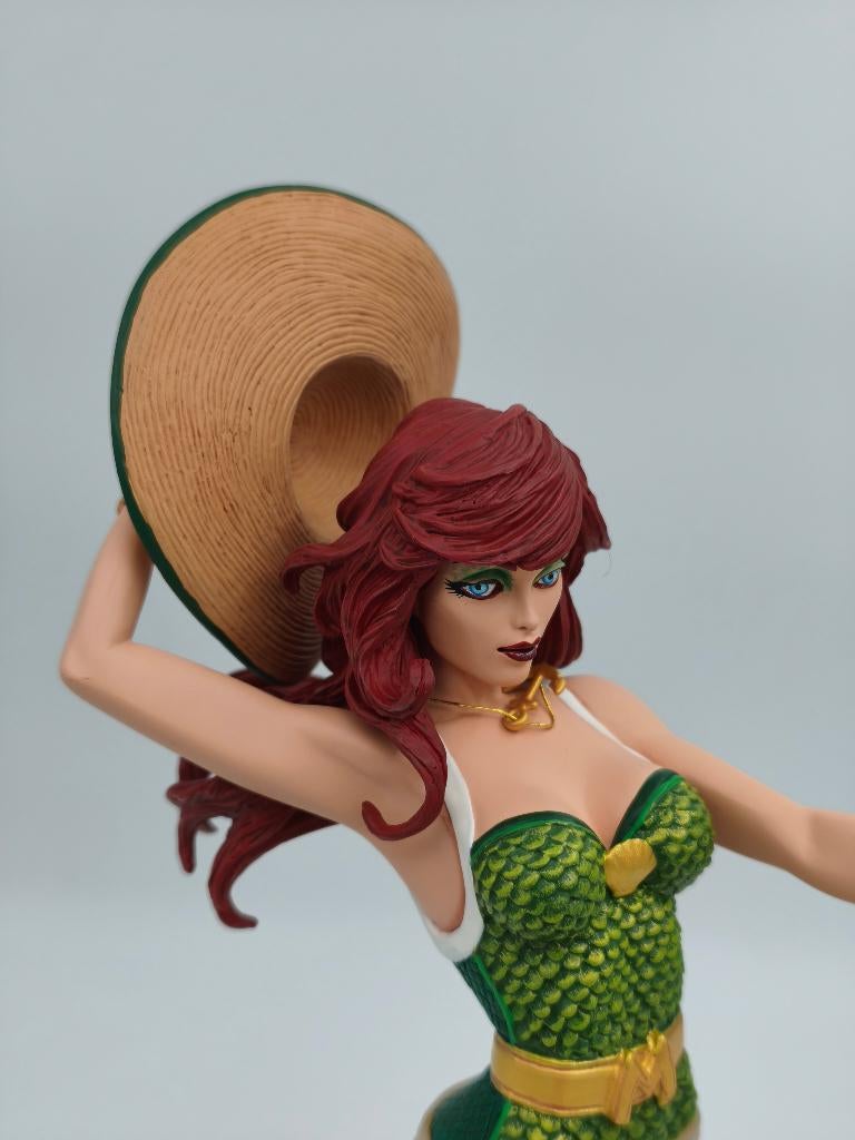 Statue Mera Bombshells DC Collectibles Limited, Enlèvement ou Envoi, Comme neuf, Film, Statue, Réplique ou Modèle
