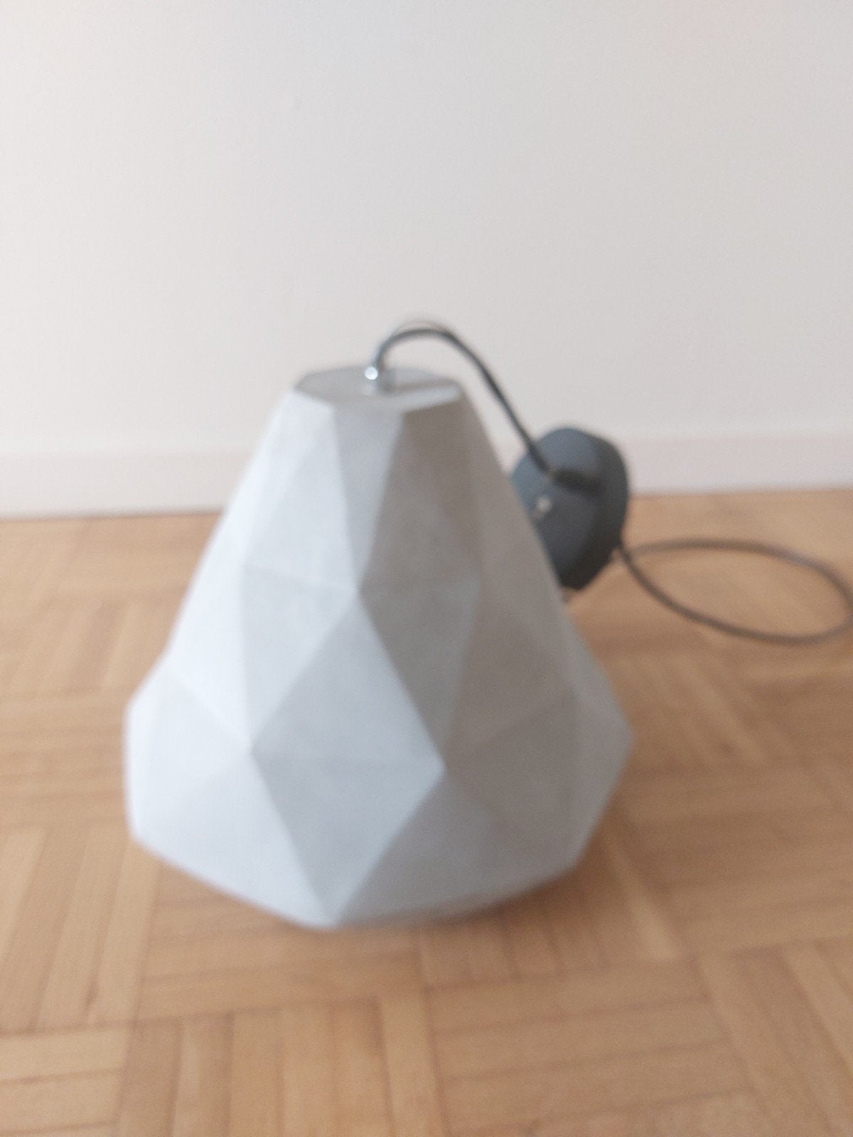 4 nieuwe hanglampen, Ophalen