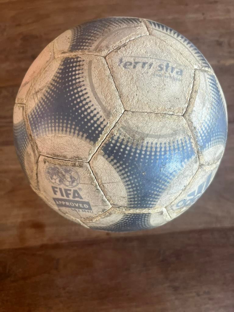 Ballon Adidas Terrestra EK 2000 Belgique-Pays-Bas, Enlèvement ou Envoi, Utilisé, Ballon