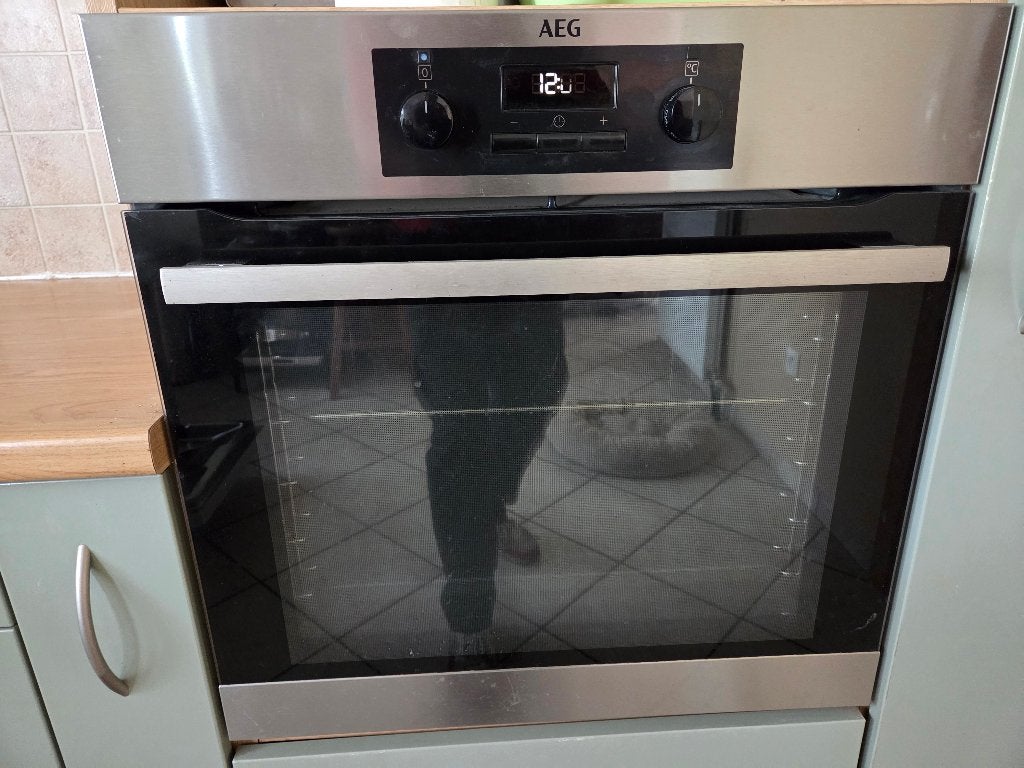 Four AEG BEB331010M, Electroménager, AEG, Encastré, Enlèvement, Utilisé