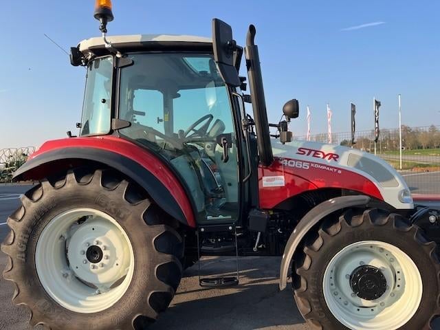 STEYR 4065 KOMPAKT S, Ophalen, Gebruikt, Tot 80 Pk, Steyr
