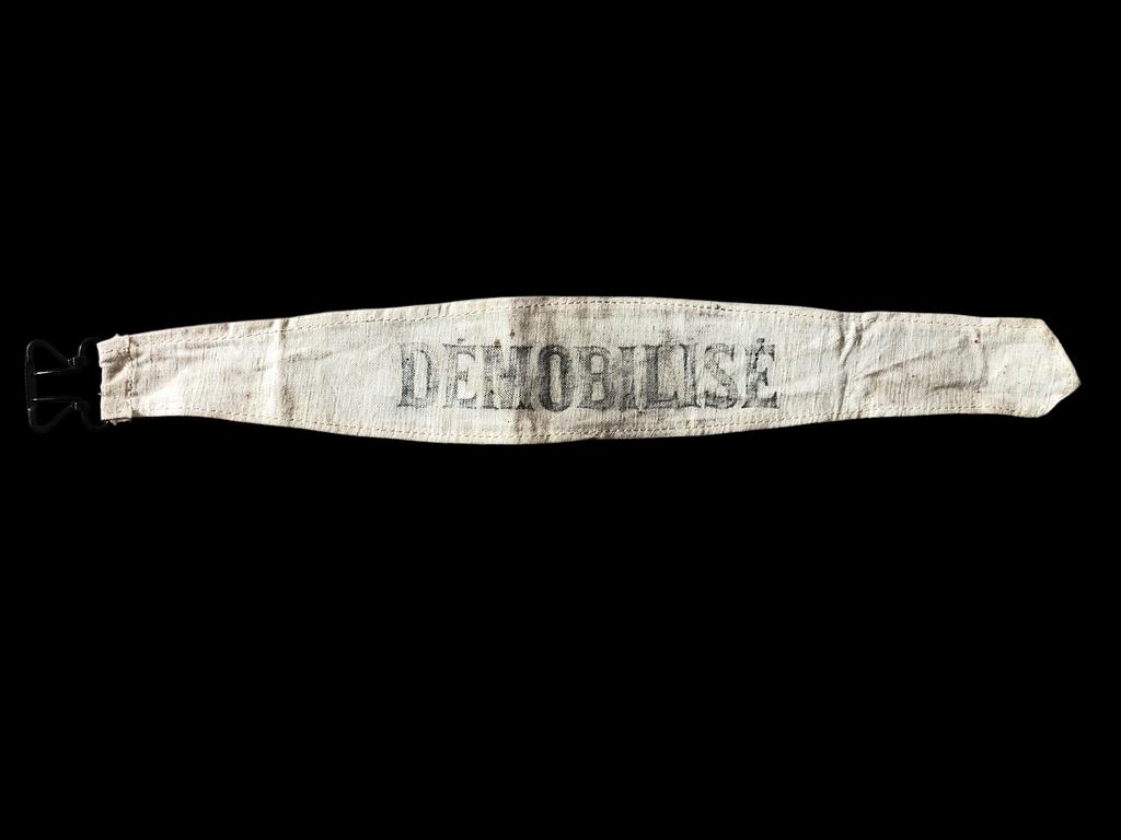 WW2 Franse armband ‘demobilisé’, Verzamelen, Militaria | Tweede Wereldoorlog, Ophalen of Verzenden