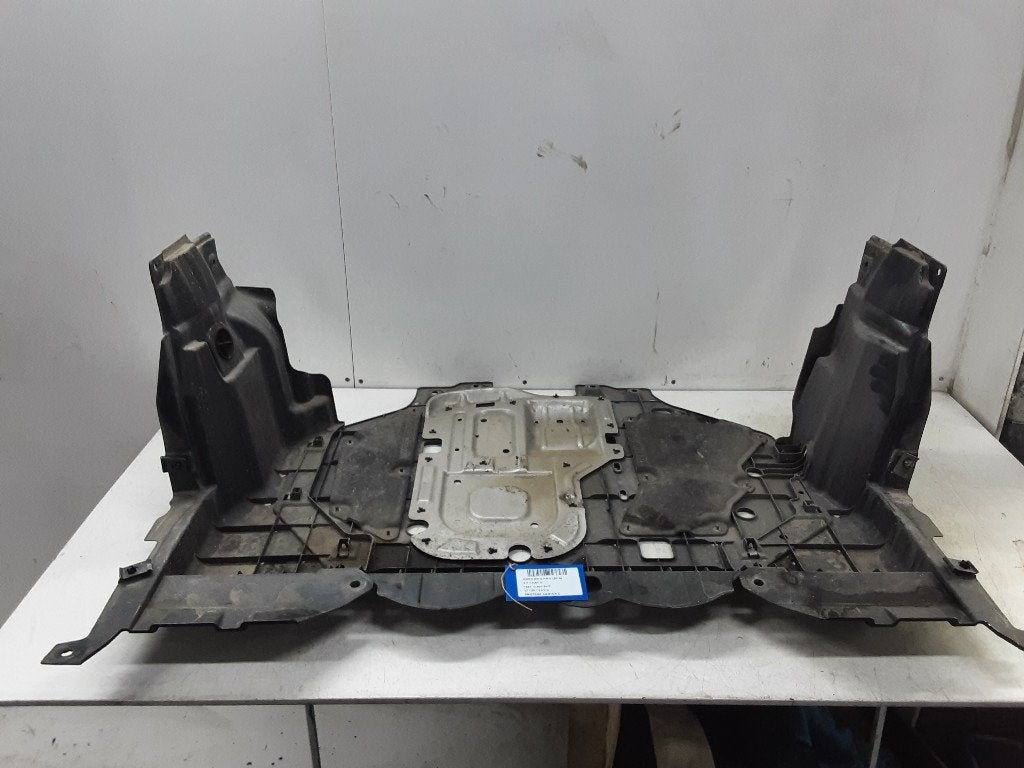 CACHE SOUS MOTEUR Honda HR-V (RU) (01-2015/-), Honda, Mevr. I. Hauben, Utilisé, Rue de l'Espoir 34 34
4030  GRIVEGNÉE, BE