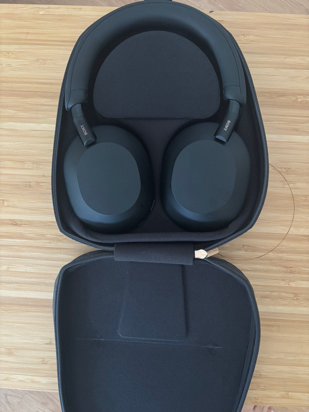 SONY Headphones, TV, Hi-fi & Vidéo, Enlèvement ou Envoi, Sony, Circum-auriculaire, Noir