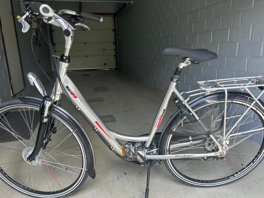 Damesfiets Batavus compass 28 inch, Ophalen, Batavus