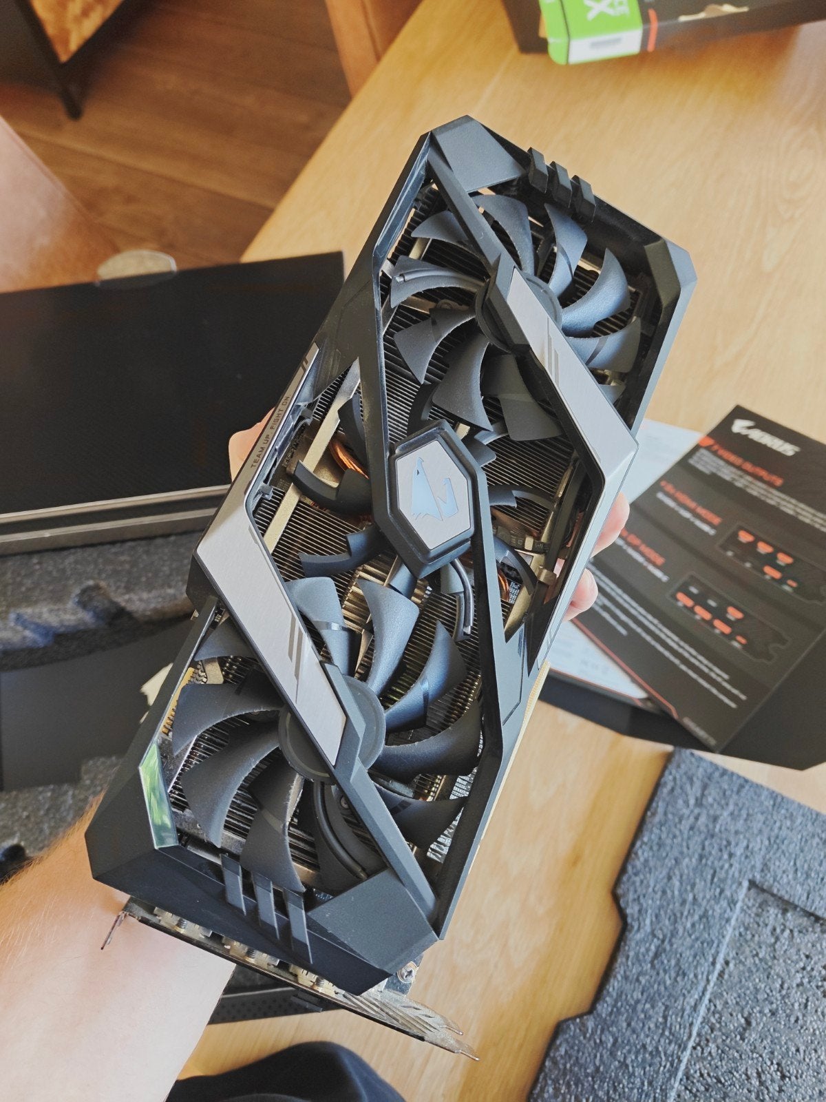 Gigabyte AORUS GeForce RTX 2080 Ti Xtreme, Computers en Software, Videokaarten, Zo goed als nieuw, Nvidia, PCI, GDDR5, VGA, Ophalen of Verzenden