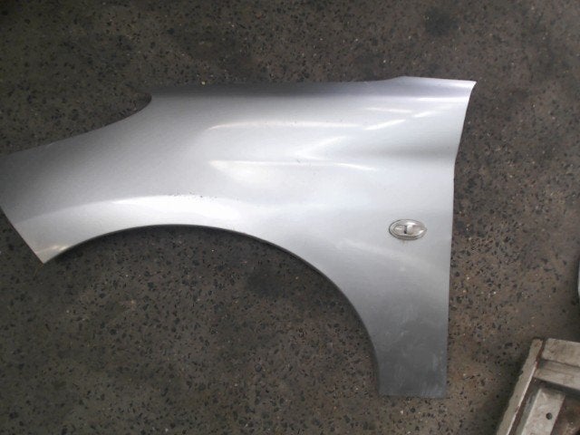 Aile avant gauche Peugeot 206 + 2009-2013 LP/15649, Ophalen, Gebruikt, Voor, Peugeot
