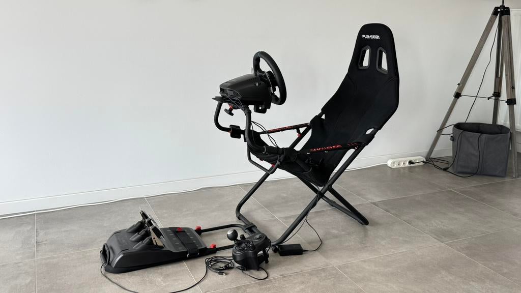Simulateur playseat + Logitech G29, Consoles de jeu & Jeux vidéo, Consoles de jeu | Accessoires Autre, Comme neuf, Enlèvement