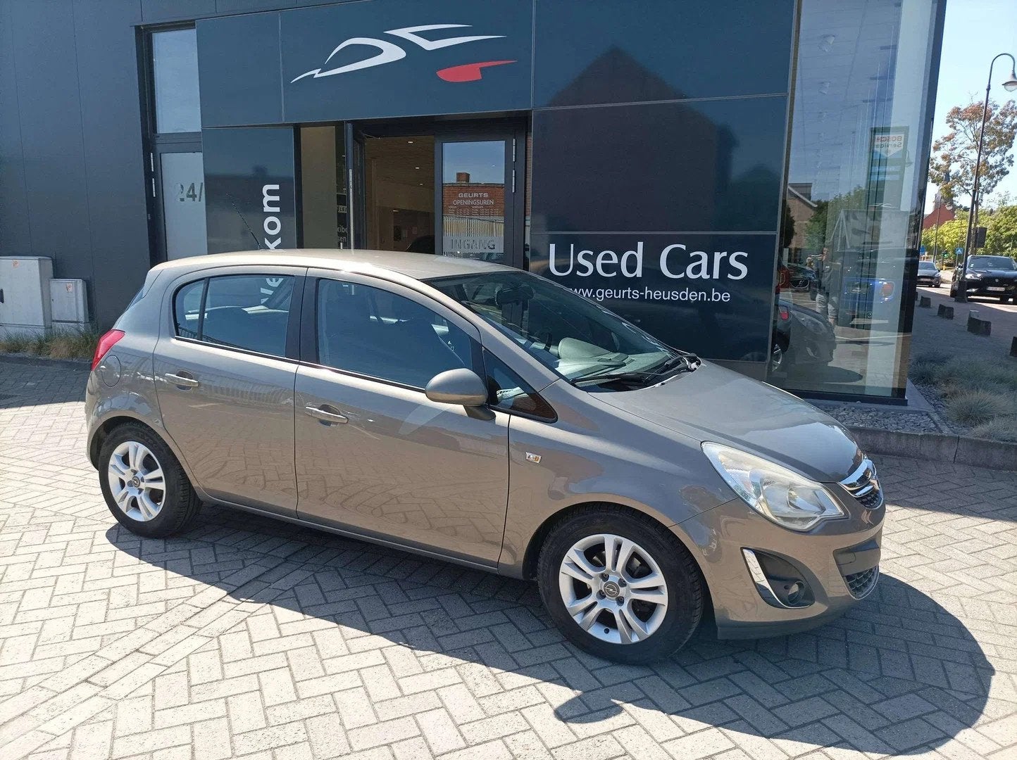 Opel Corsa Corsa 1.3 CDTi Enjoy DPF, Autos, Opel, Euro 5, Achat, Boîte manuelle, Noir