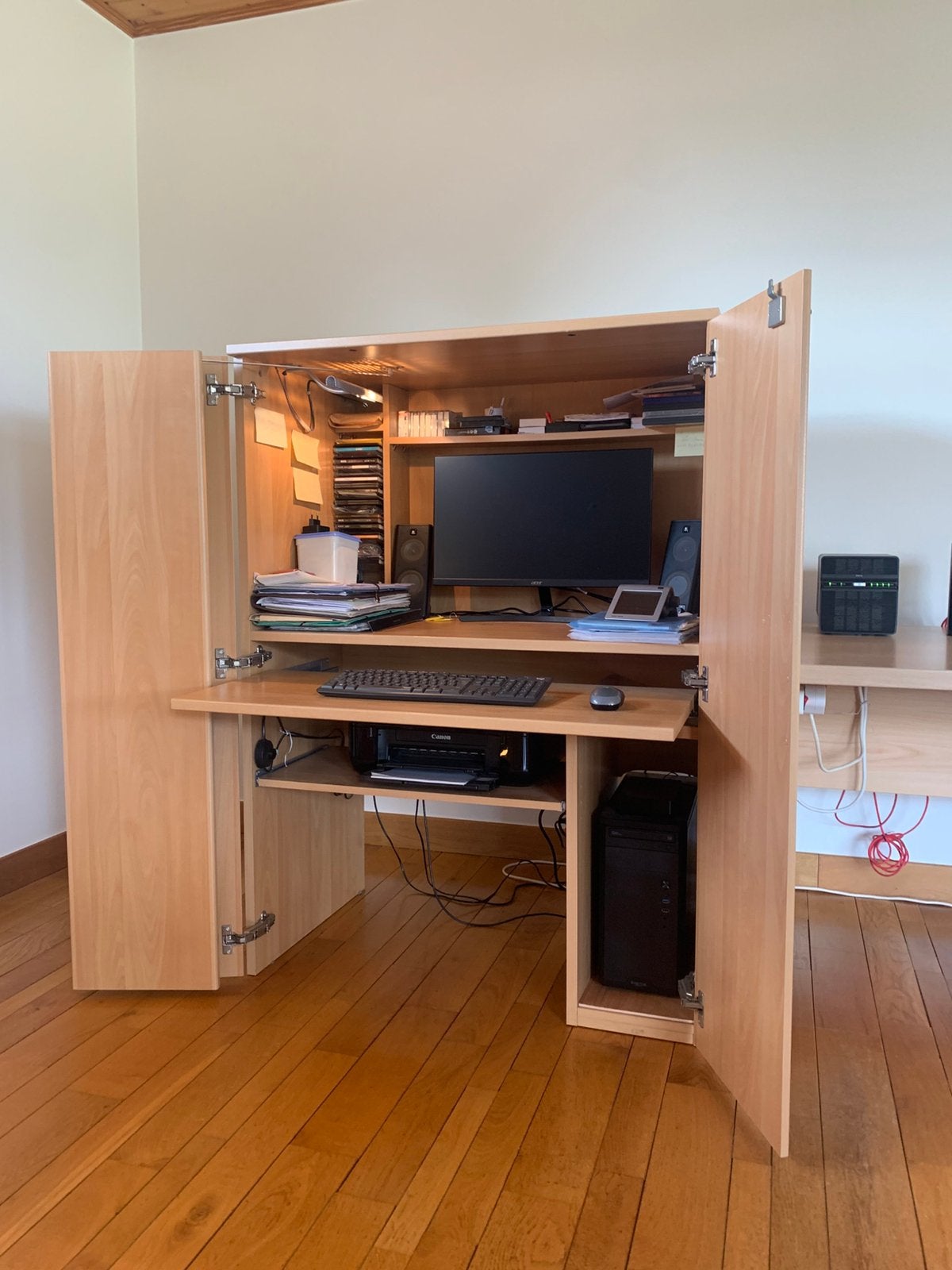 Computerbureau in beuk, Huis en Inrichting, Kasten | Computermeubels, Ophalen, Gebruikt