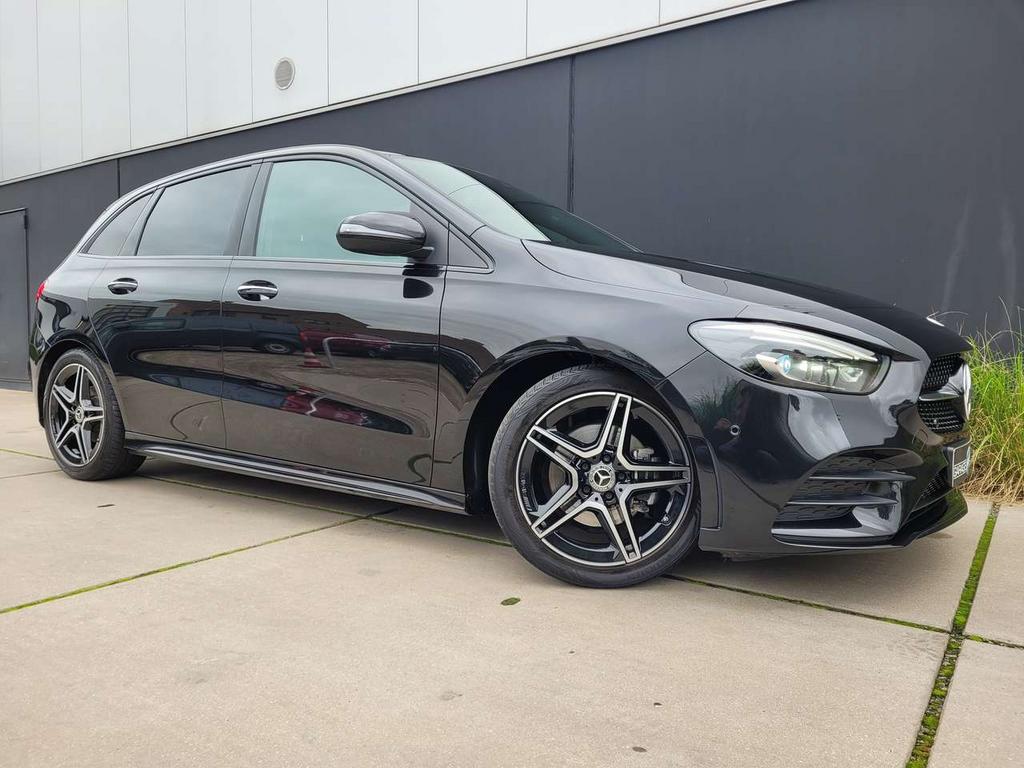 Mercedes-Benz B 180 AUT. *AMG PAKKET*PANO DAK*NIGHT PAKKET*, Autos, Mercedes-Benz, 1332 cm³, Achat, Détection des panneaux routiers