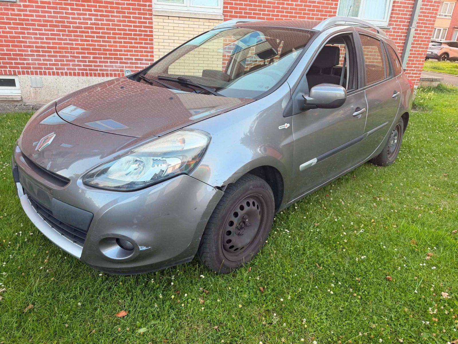 Renault clio, Autos, Particulier, Achat
