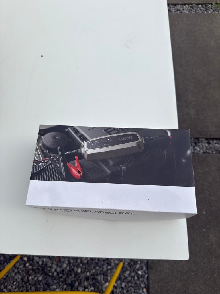 Nieuwe acculader BMW Motorrad, Motoren, Particulier