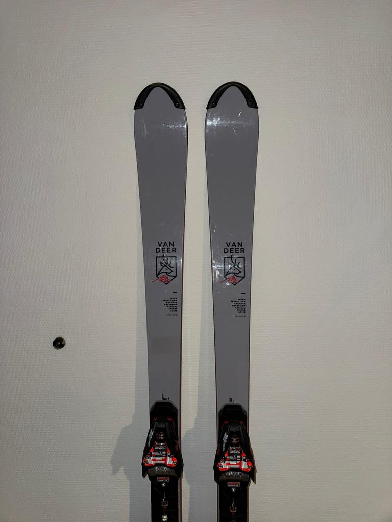 Ski’s slalom ski’s VAN DEER, Enlèvement, Comme neuf, Ski