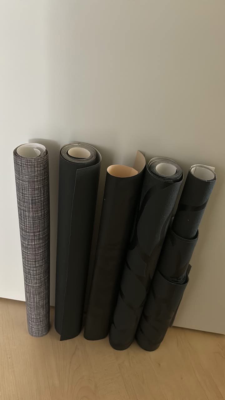Overschotten behangpapier, Ophalen