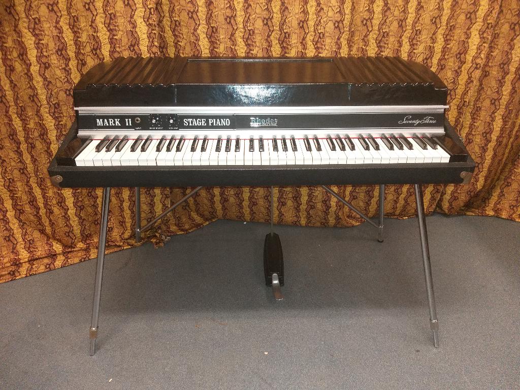 Rhodes mark 2 piano 1980 incl restauratie en garantie, Muziek en Instrumenten, Keyboards, Gebruikt, Ophalen, Overige merken, Met standaard