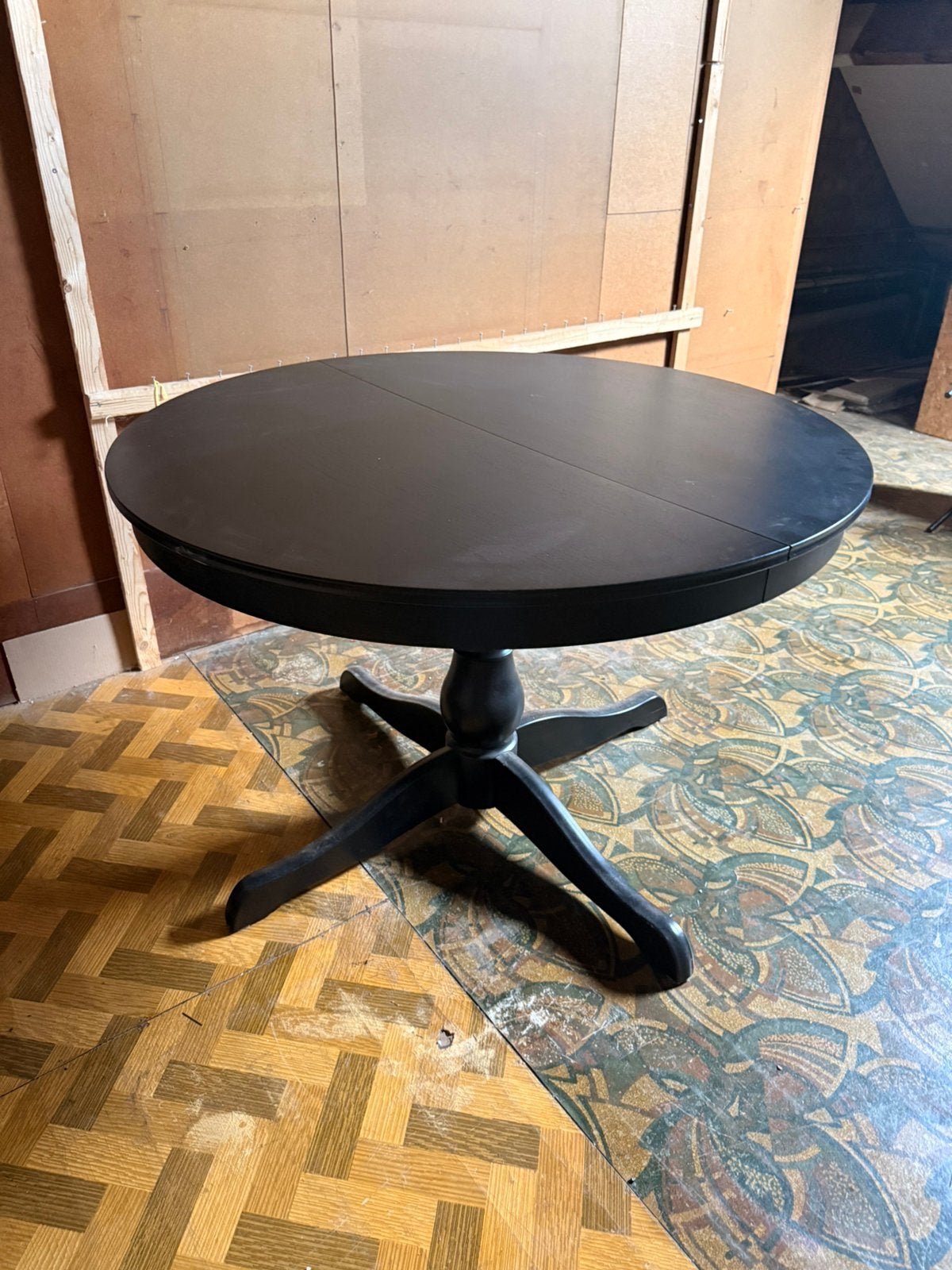 Mooie uitschuifbare eettafel, Ophalen, Zo goed als nieuw, Overige houtsoorten