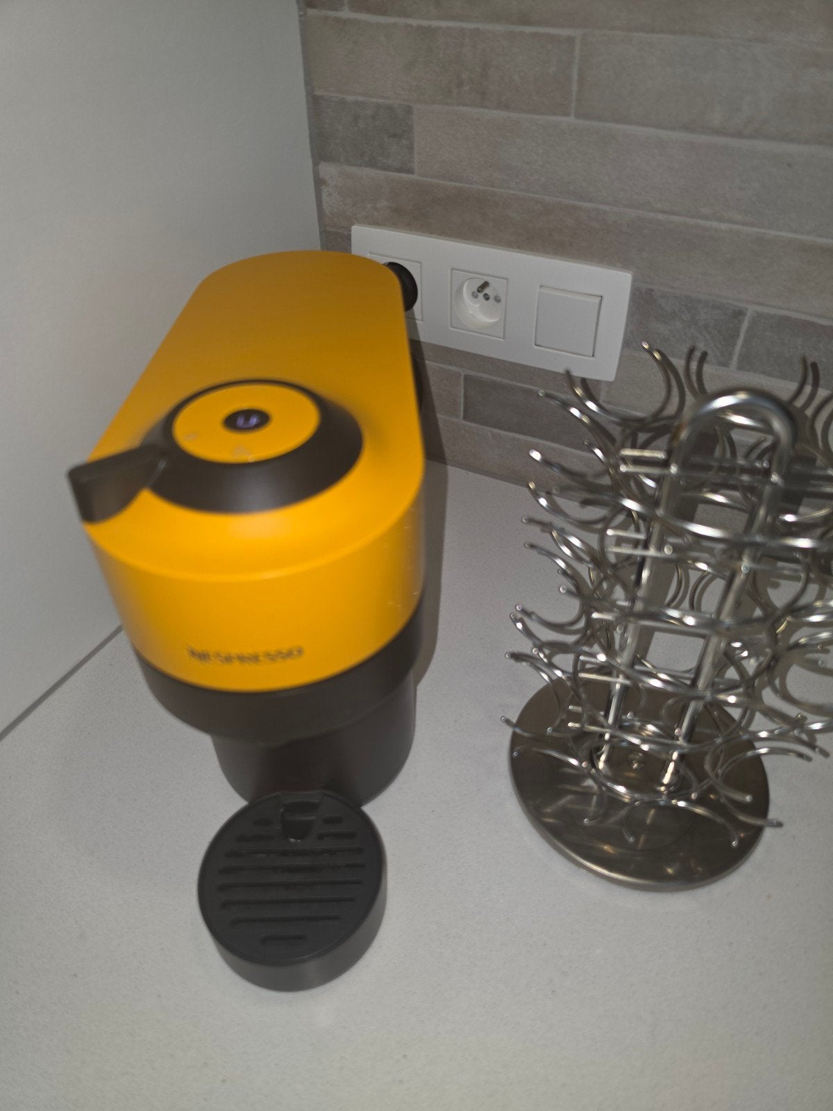 Nespresso Vertuo Pop, Ophalen