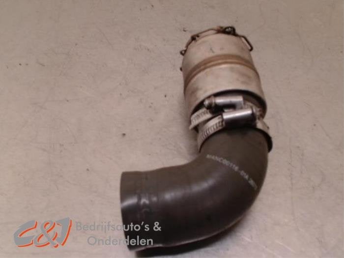Tube intercooler d'un Nissan NV400, -, 3 mois de garantie, Utilisé, -