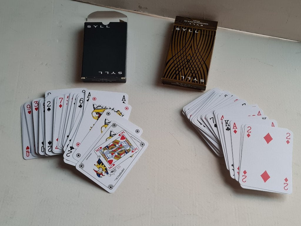 Boîte à cartes SYLL dans un coffret de luxe exceptionnel, Collections, Cartes à jouer, Jokers & Jeux des sept familles, Comme neuf