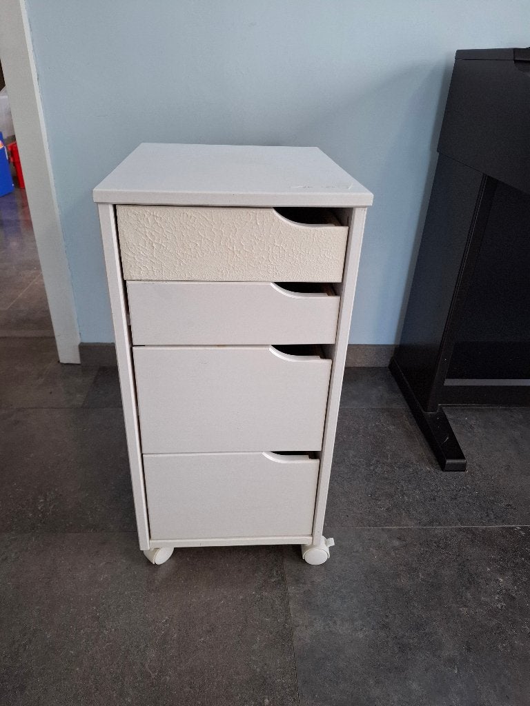 Ladekastje op wielen te koop, Ophalen, Minder dan 50 cm, Gebruikt, 3 of 4 laden