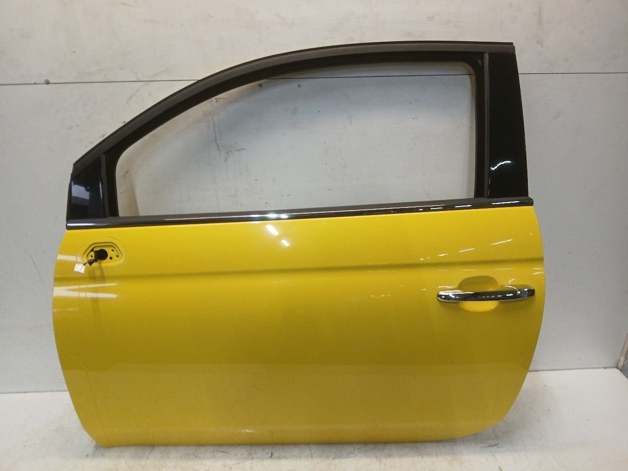 Portier links voor Fiat 500, Van der Ven Autorecycling B.V., Gebruikt, Ettenseweg 76, 4706 PB Roosendaal, The Netherlands, Deur