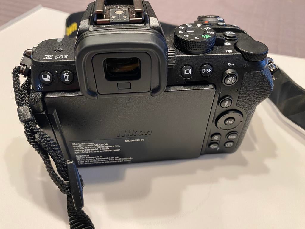 Nikon Z50 II (slechts 1500 clicks!) + Nikkor Z 28-75mm f/2.8, TV, Hi-fi & Vidéo, Appareils photo numériques, Enlèvement, Comme neuf