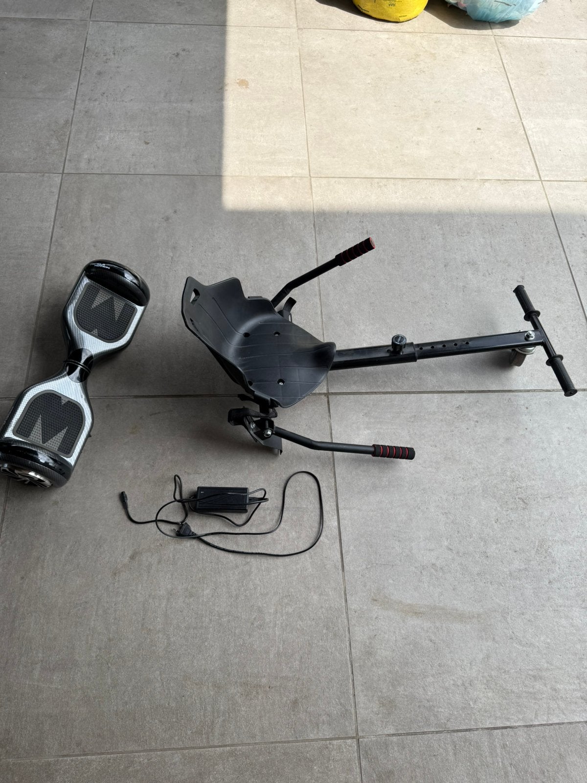 Hoverboard + kart (hoverkart) en oplader; perfect werkend, Ophalen, Zo goed als nieuw