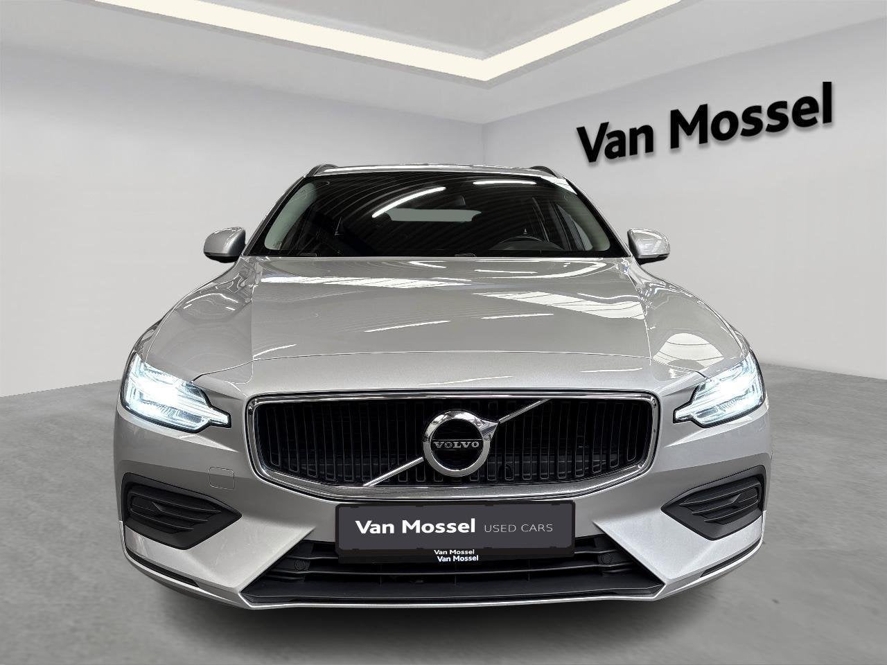 Volvo V60 B4 D GT Geartronic (automatique), Autos, Volvo, Argent ou Gris, Entreprise, Carnet d'entretien, 5 portes