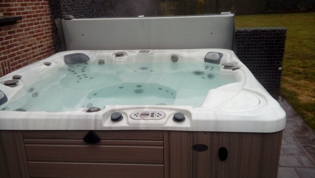 Jacuzzi artesian  dove  canyon, Ophalen, Gebruikt, Vast